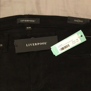 Nwt liverpool Kelsea faux suede skinny pants